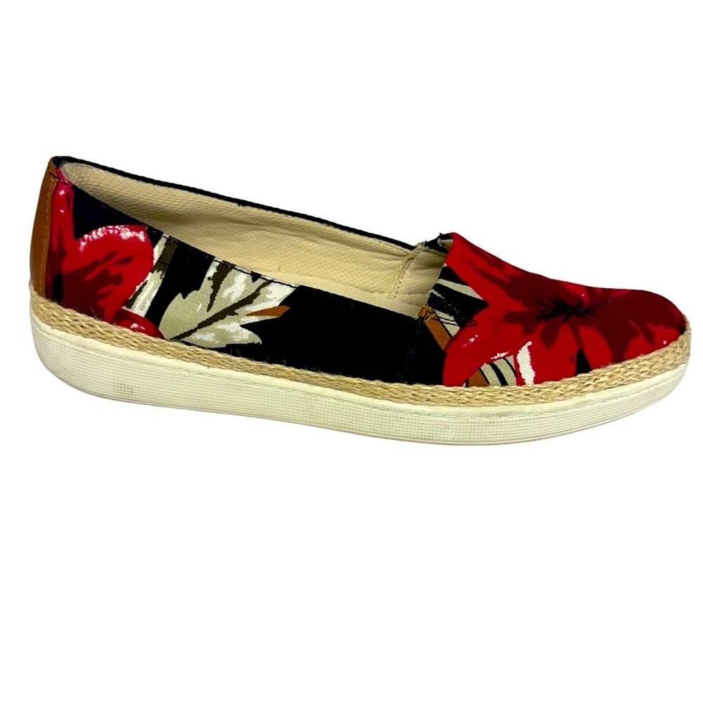 Trotters Accent Floral Loafer Flats Cushioned Removable Footbed Slip On Size 8.5